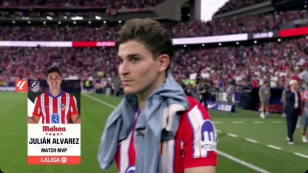 2 shots and 1 pass, Alvarez was elected at Atletico Madrid s best 4-1 Betis in the game