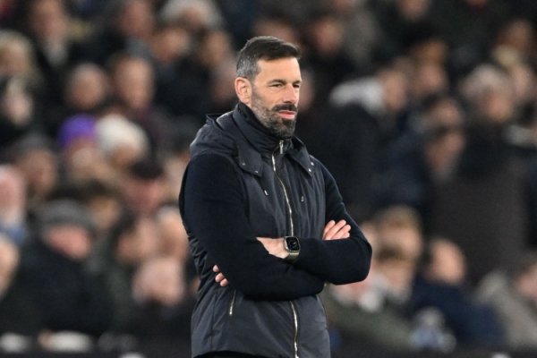 Reporter: Leicester City is expected to fire Fanny in July, leading the team with a record of 5 wins, 3 draws and 19 losses